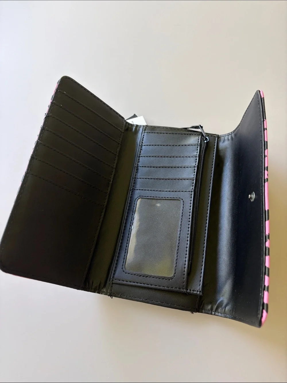 NWT Ed Hardy Wallet